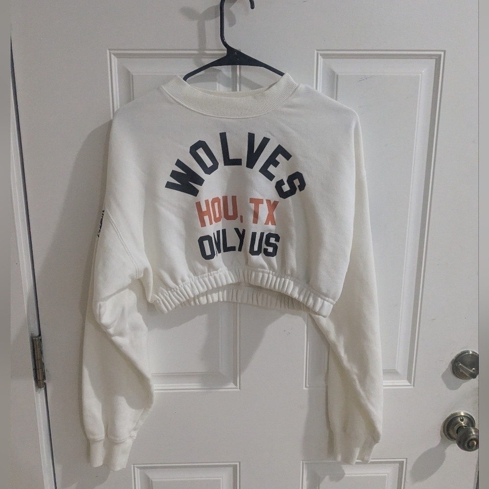 NWT Darc Sport TX Wolves League Gwen Cropped Hoodie